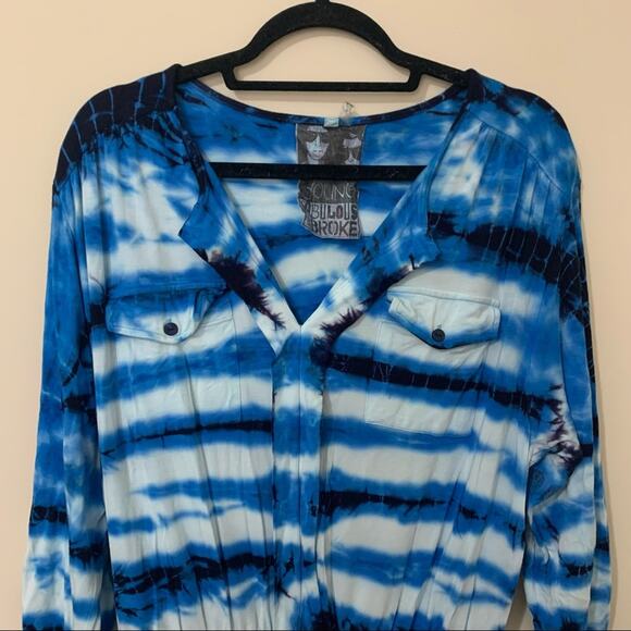 Young, Fabulous & Broke blue tie-dye short-sleeve romper size S - Picture 3 of 10